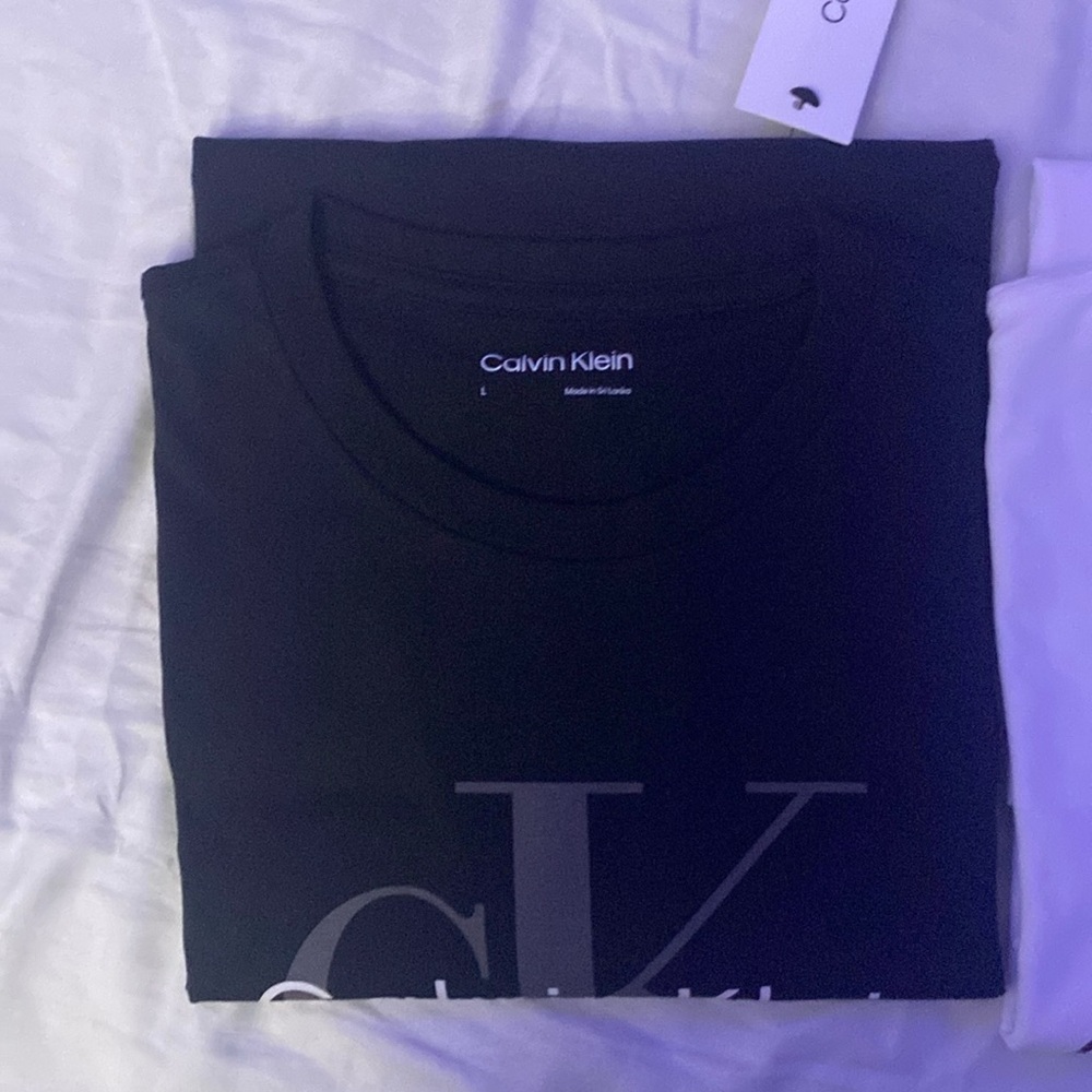 brand new calvin clein shirts